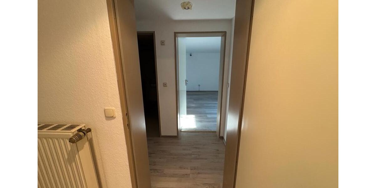 Etagenwohnung Hannover Buchholz-Kleefeld - 3 Zimmer, 90 m&sup2;, 650&euro; | Angebot:25311390