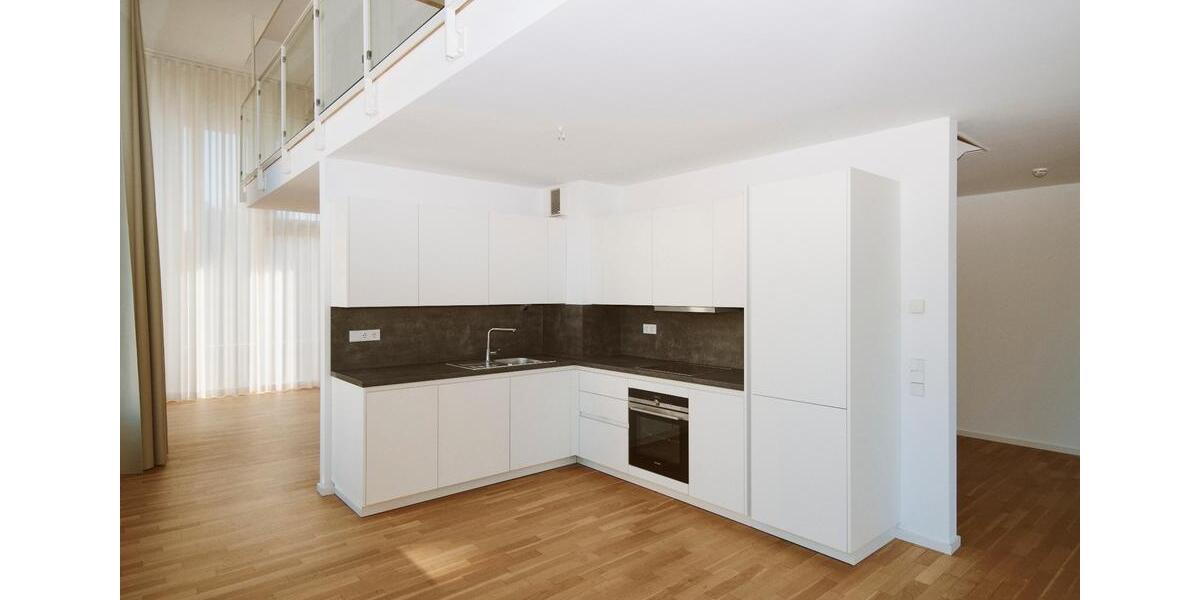 Etagenwohnung Hannover - 2 Zimmer, 186 m&sup2;, 3.076&euro; | Angebot:24802648
