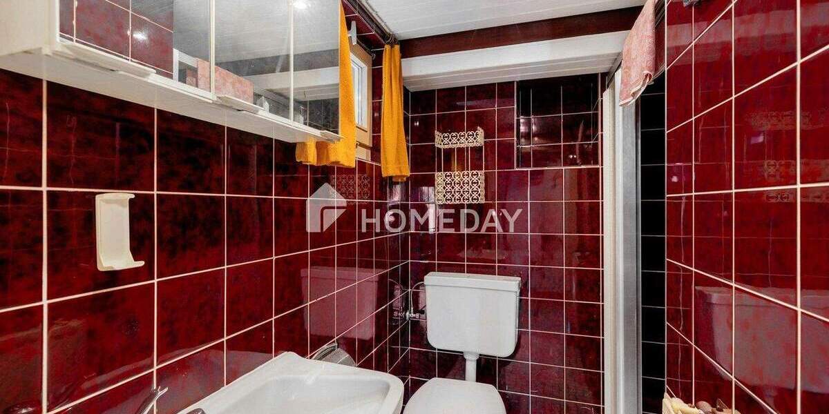 Reihenmittelhaus Bad Salzdetfurth - 3 Zimmer, 120 m&sup2;, 150.000&euro; | Angebot:25708436