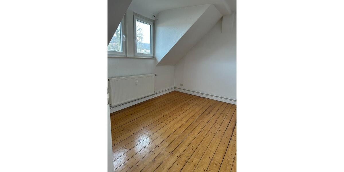 Dachgeschoßwohnung Alfeld (Leine) - 4 Zimmer, 100 m&sup2;, 690&euro; | Angebot:25489018