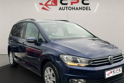 VW Touran 214.623 km 7.900 &euro; Hannover 30179