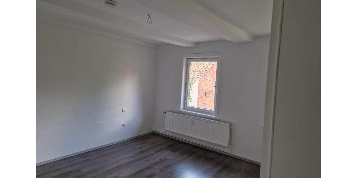 Erdgeschoßwohnung Delligsen - 2 Zimmer, 57 m&sup2;, 550&euro; | Angebot:24814030