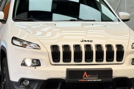 Jeep Cherokee 108.143 km 17.950 &euro; Salzgitter 38259