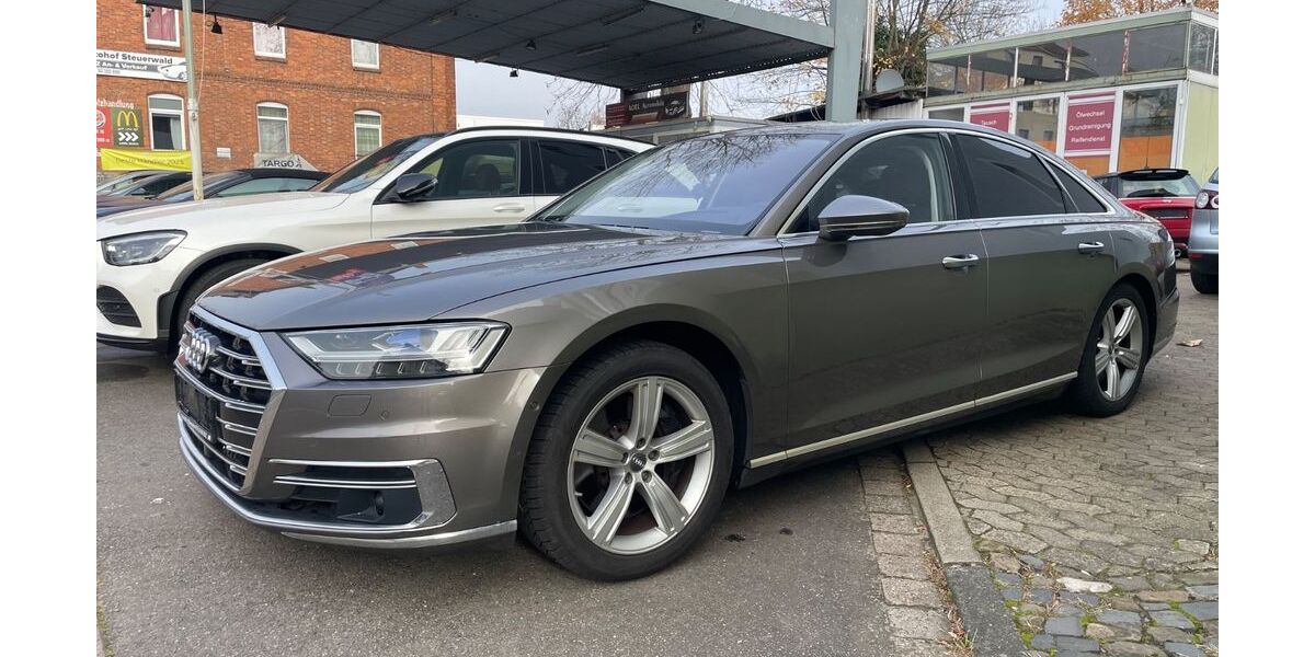 Audi A8 43.600 km 49.500 &euro; Hildesheim 31137