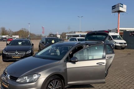 VW Golf 143.000 km 8.999 &euro; Hannover/altwarmbüchen 30916