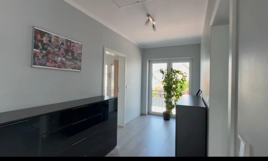 Villa Hohenhameln - 7 Zimmer, 211 m&sup2;, 733.000&euro; | Angebot:25976891