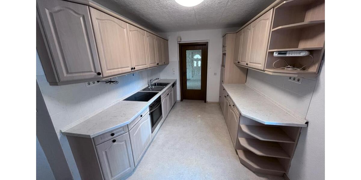 Reihenhaus Delligsen - 7 Zimmer, 190 m&sup2;, 1.050&euro; | Angebot:26035543