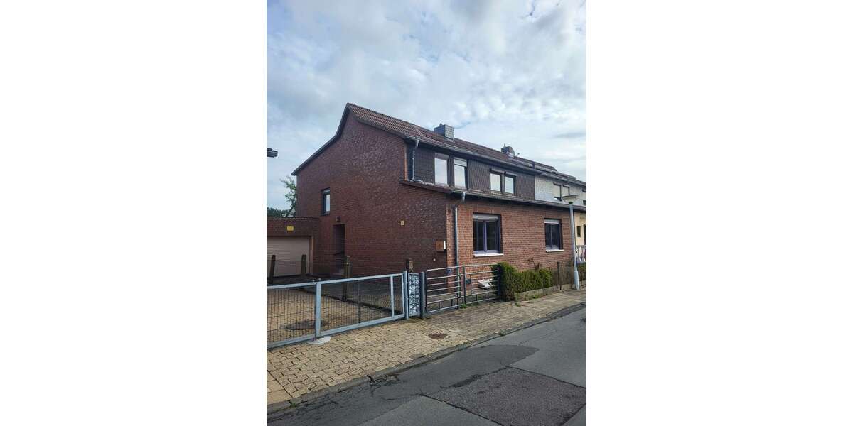 Einfamilienhaus Salzgitter - 5 Zimmer, 155 m&sup2;, 250.000&euro; | Angebot:24632285