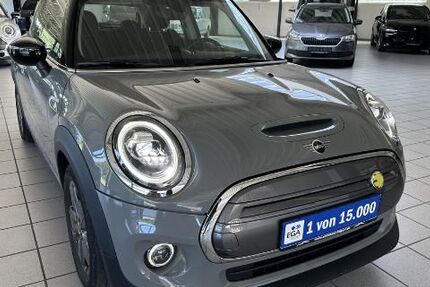 Mini Cooper SE 26.800 km 16.230 &euro; Salzgitter 38228