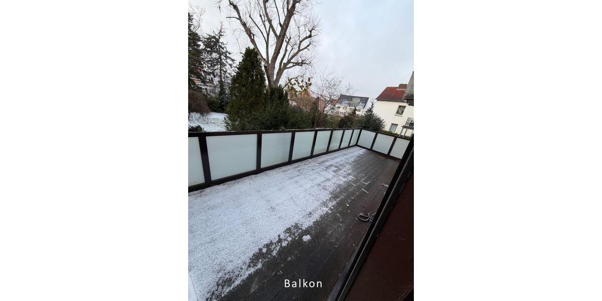 Etagenwohnung Hildesheim - 3 Zimmer, 107 m&sup2;, 980&euro; | Angebot:25179414