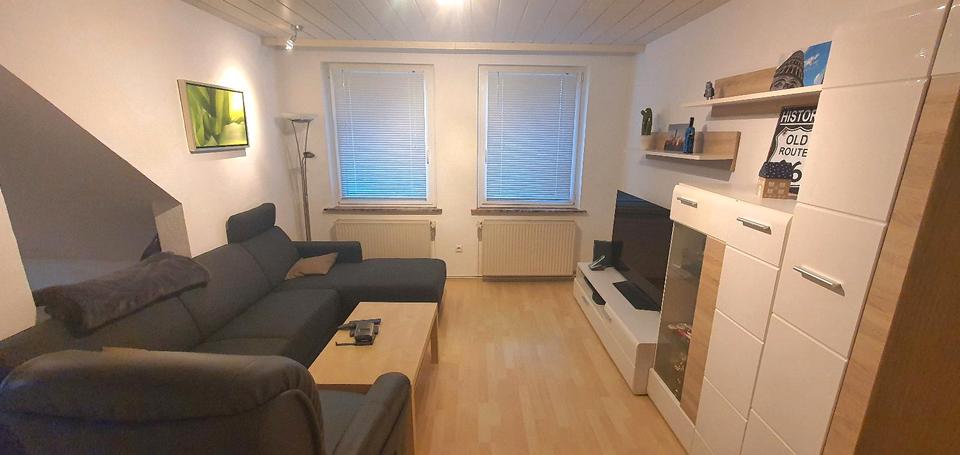 Dachgeschoßwohnung Hildesheim Bockfeld - 25 Zimmer, 70 m&sup2;, 900&euro; | Angebot:26526978