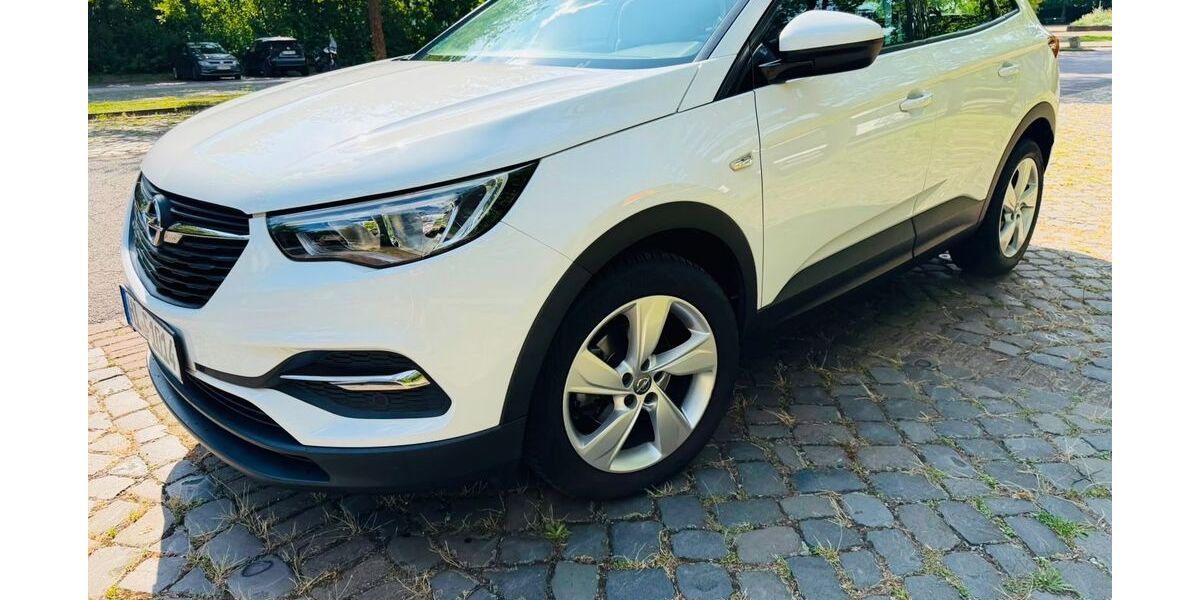 Opel Grandland (X) 65.000 km 13.500 &euro; Hildesheim 31141