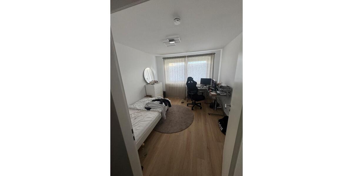 Etagenwohnung Hannover Ricklingen - 4 Zimmer, 110 m&sup2;, 330.000&euro; | Angebot:26058977