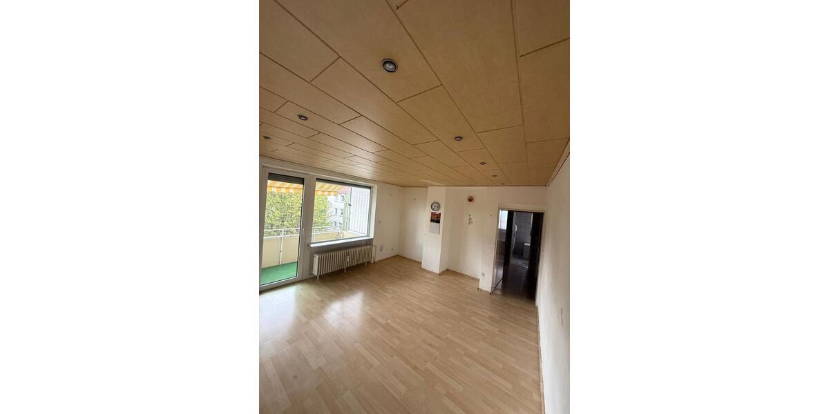 Etagenwohnung Salzgitter - 3 Zimmer, 65 m&sup2;, 550&euro; | Angebot:25794491