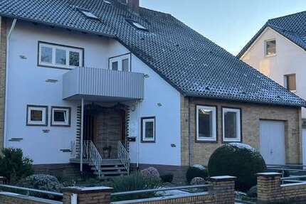 Haus Wennigsen - 13 Zimmer, 350 m&sup2;, 399.000&euro; | Angebot:27097081