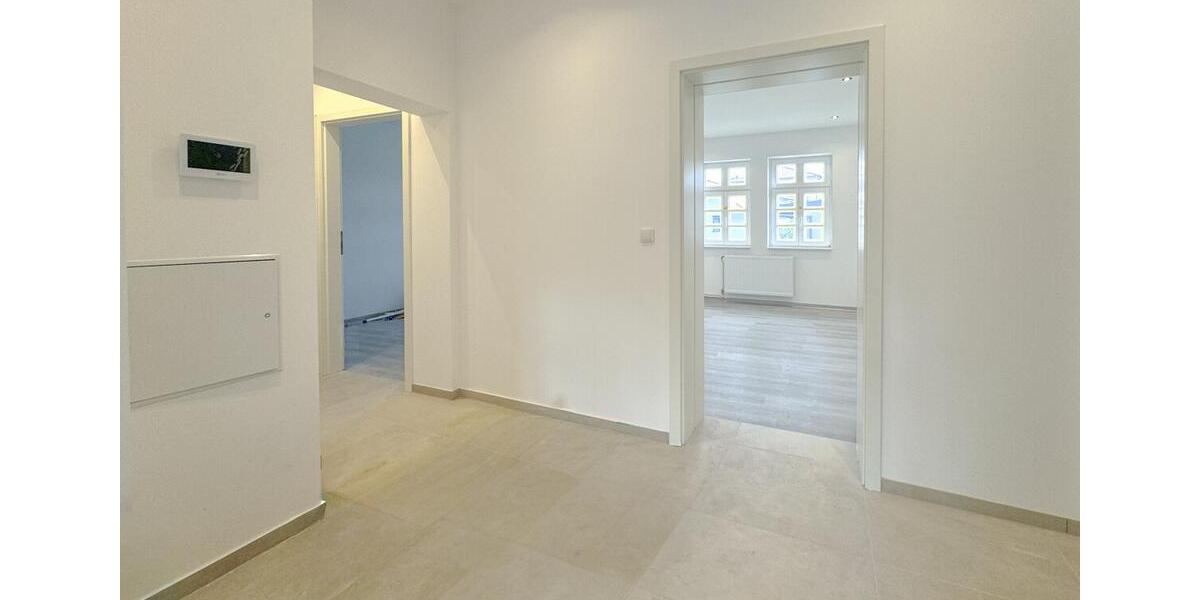 Etagenwohnung Sarstedt - 3 Zimmer, 65 m&sup2;, 910&euro; | Angebot:23544176