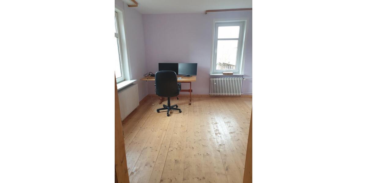 Einfamilienhaus Alfeld (Leine) - 7 Zimmer, 180 m&sup2;, 240.000&euro; | Angebot:25063370