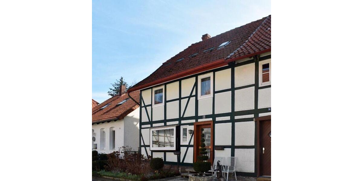 Etagenwohnung Holle - 6 Zimmer, 124 m&sup2;, 780&euro; | Angebot:26662502