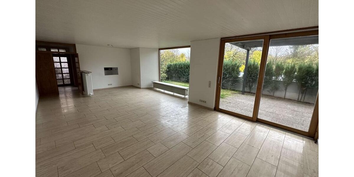 Reihenhaus Springe - 3 Zimmer, 134 m&sup2;, 990&euro; | Angebot:20526424