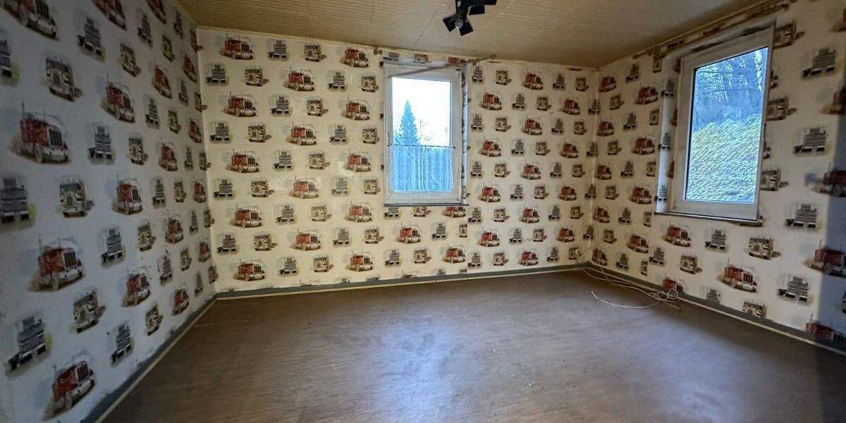 Einfamilienhaus Gronau - 6 Zimmer, 168 m&sup2;, 139.000&euro; | Angebot:25927985