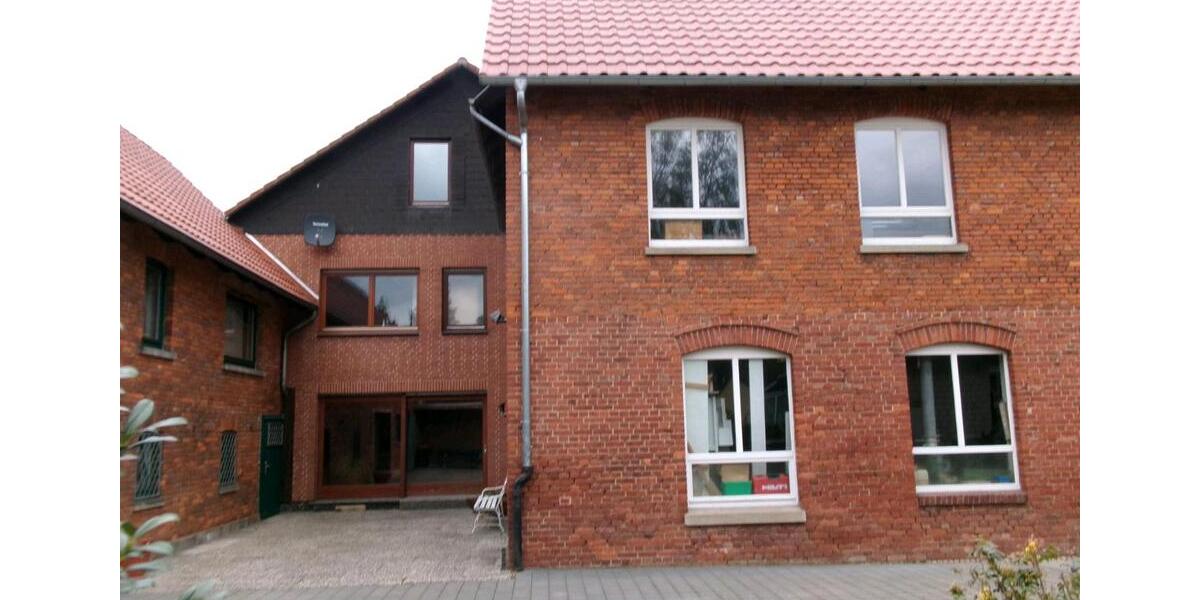 Einfamilienhaus Salzhemmendorf - 10 Zimmer, 350 m&sup2;, 430.000&euro; | Angebot:25997859