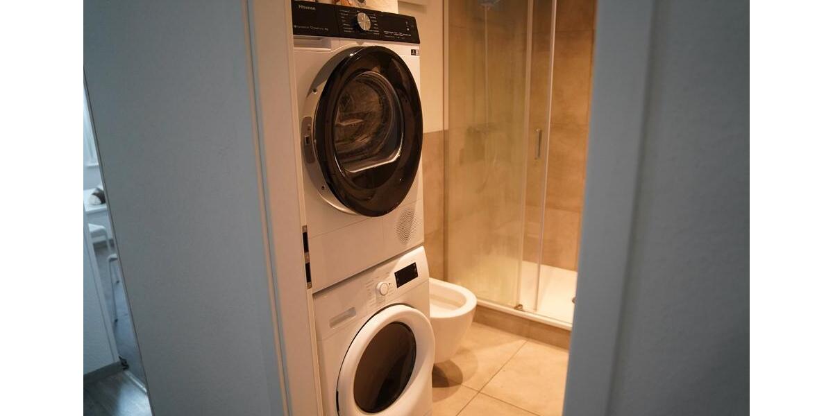 Etagenwohnung Hannover - 2 Zimmer, 60 m&sup2;, 1.200&euro; | Angebot:26020779