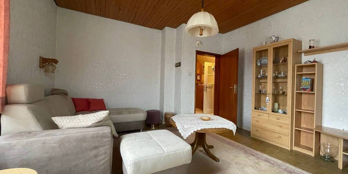 Einfamilienhaus Laatzen Laatzen-Mitte - 7 Zimmer, 130 m&sup2;, 450.000&euro; | Angebot:25727222