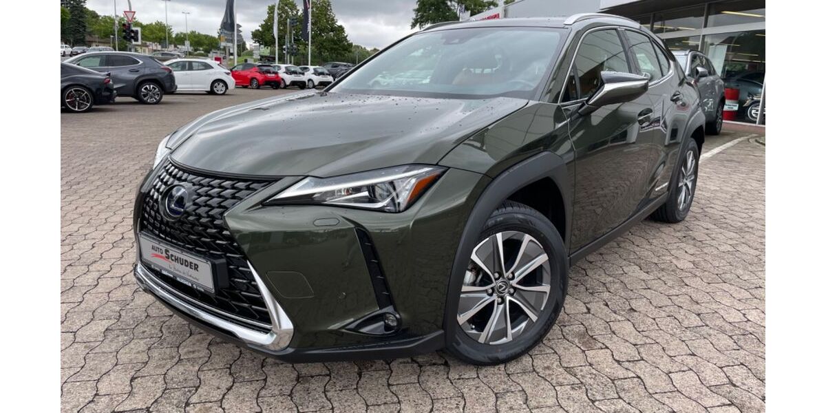 Lexus UX 23.999 km 26.990 &euro; Hildesheim 31137