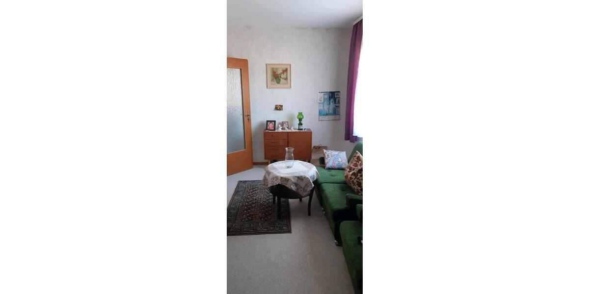 Etagenwohnung Hildesheim Itzum-Marienburg - 3 Zimmer, 100 m&sup2;, 780&euro; | Angebot:25299235