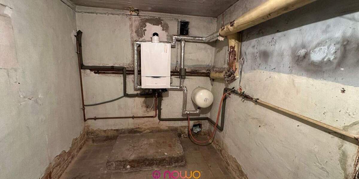 Bauernhaus, Landhaus Lengede Woltwiesche - 9 Zimmer, 284 m&sup2;, 325.000&euro; | Angebot:25671991