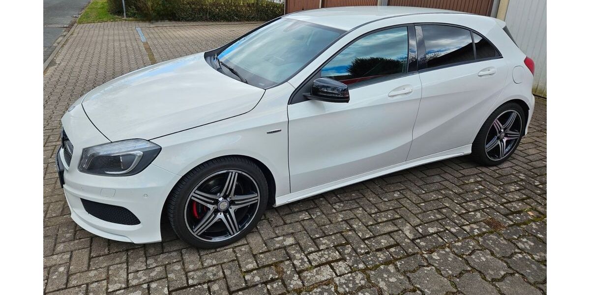 Mercedes-Benz A 250 115.000 km 14.999 &euro; Springe 31832