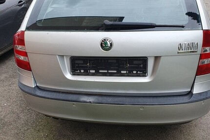 Skoda Oktavia 183.384 km 3.200 &euro; Springe 31832