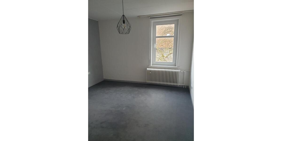 Einfamilienhaus Alfeld (Leine) - 7 Zimmer, 180 m&sup2;, 240.000&euro; | Angebot:25063370
