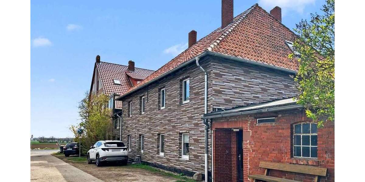 Einfamilienhaus Sarstedt - 15 Zimmer, 333 m&sup2;, 249.000&euro; | Angebot:26693943
