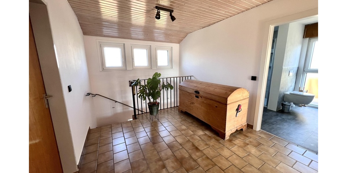 Modernisiertes Haus fürs Familienglück - Einfamilienhaus Elze | Angebot:25852492