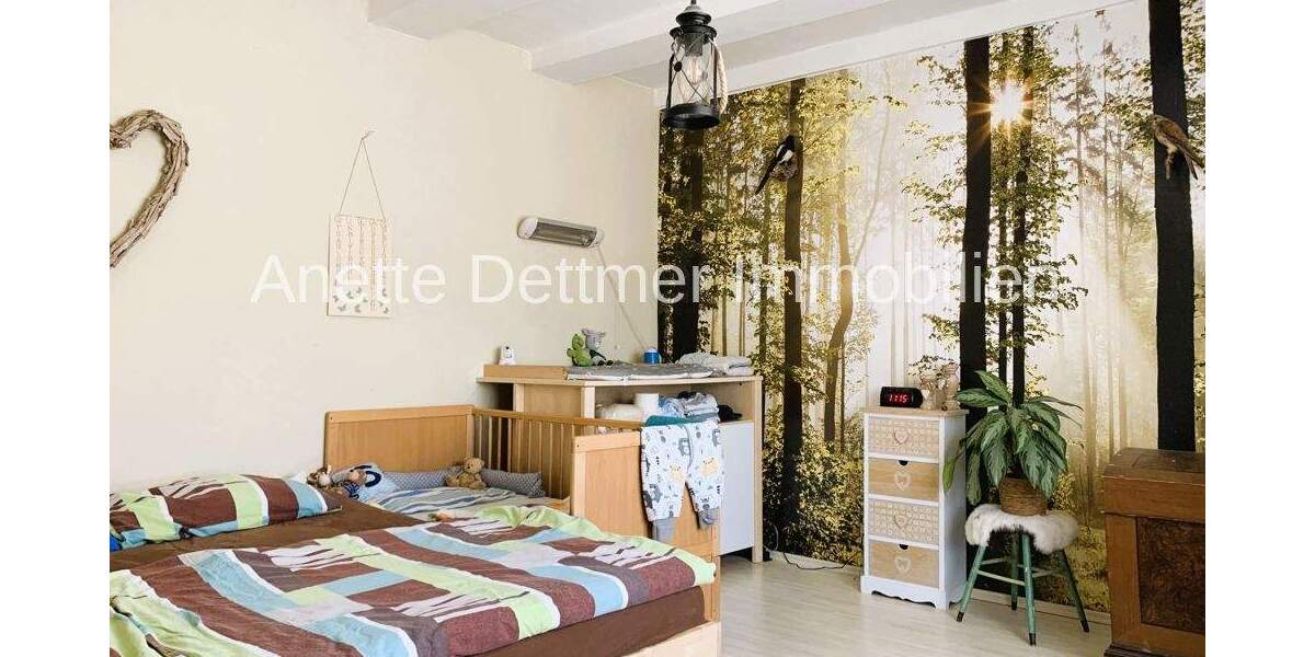 Einfamilienhaus Delligsen / Varrigsen Varrigsen - 7 Zimmer, 215 m&sup2;, 98.000&euro; | Angebot:25695289