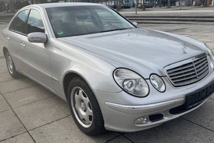 Mercedes-Benz E 200 151.233 km 3.990 &euro; Laatzen 30880