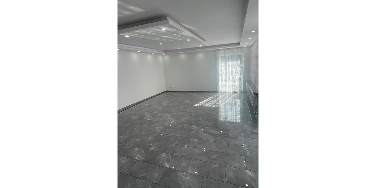 Mehrfamilienhaus, Wohnhaus Lehrte - 4 Zimmer, 120 m&sup2;, 1.300&euro; | Angebot:25637641