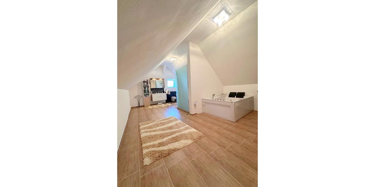 Einfamilienhaus Salzhemmendorf - 8 Zimmer, 240 m&sup2;, 350.000&euro; | Angebot:27002049