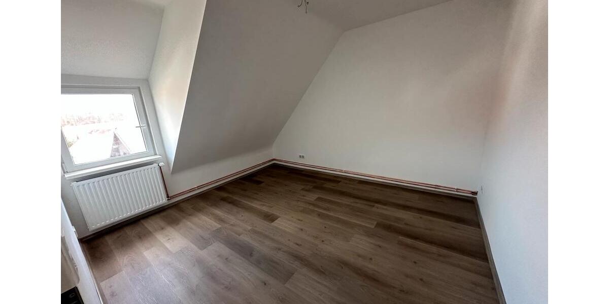 Dachgeschoßwohnung Alfeld (Leine) - 2 Zimmer, 60 m&sup2;, 480&euro; | Angebot:25283095