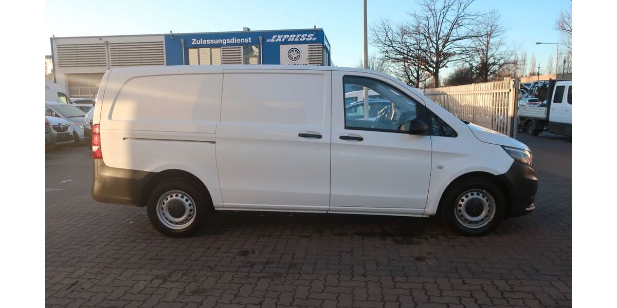 Mercedes-Benz Vito 173.223 km 11.900 &euro; Hannover 30179