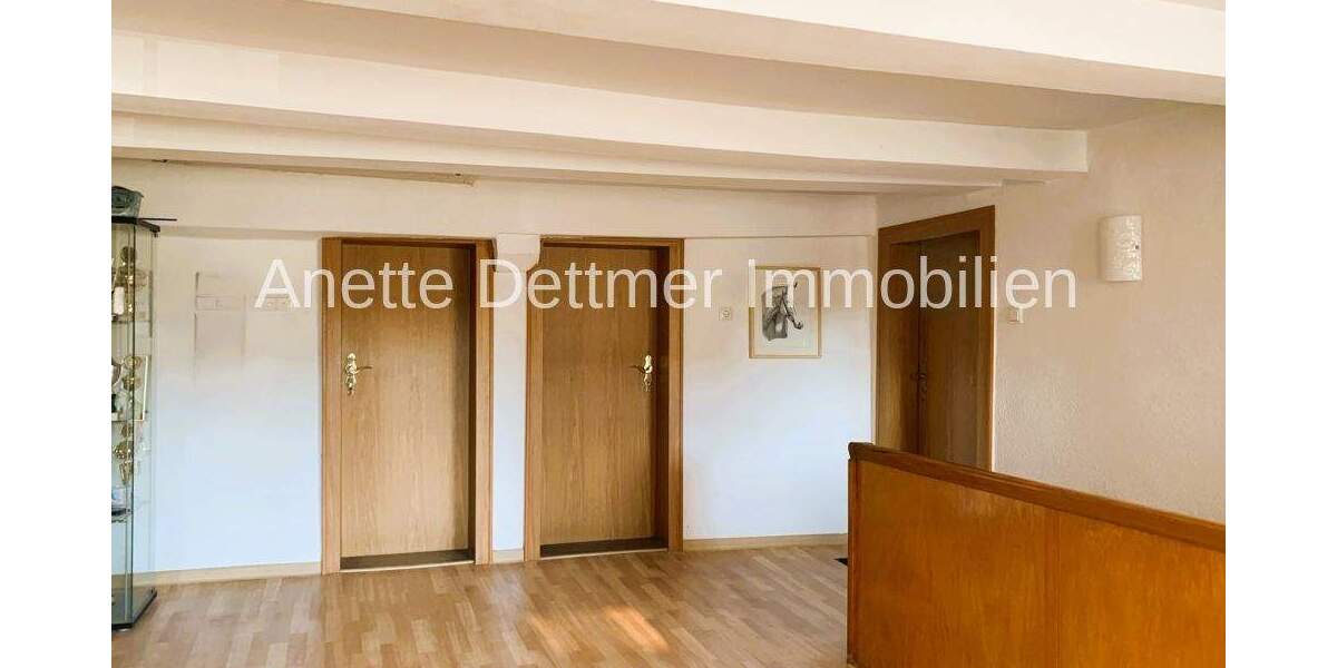 Mehrfamilienhaus, Wohnhaus Gronau (Leine) Rheden - 6 Zimmer, 221 m&sup2;, 299.000&euro; | Angebot:25695306