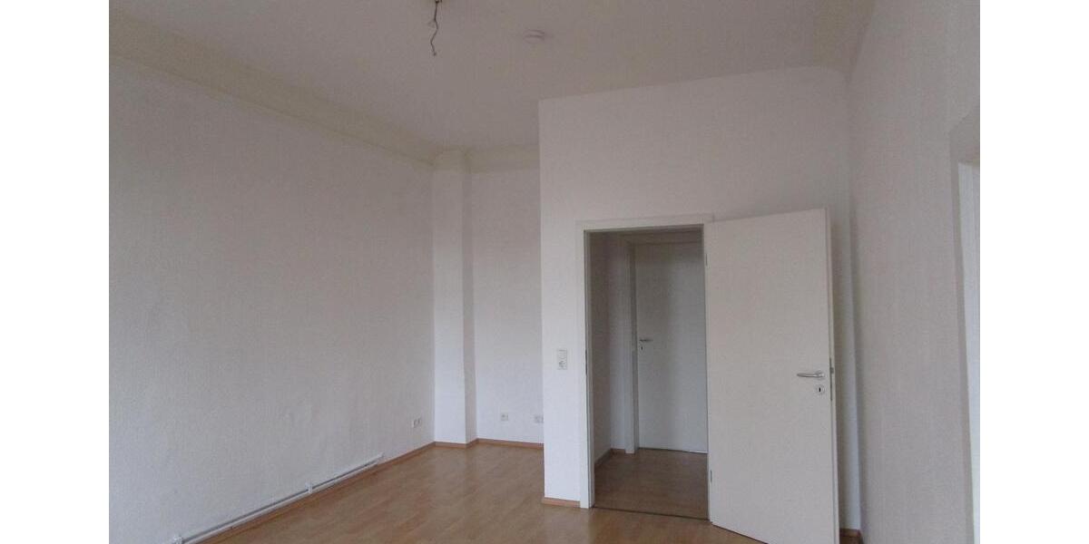 Etagenwohnung Hannover Döhren-Wülfel - 5 Zimmer, 126 m&sup2;, 1.200&euro; | Angebot:25391441