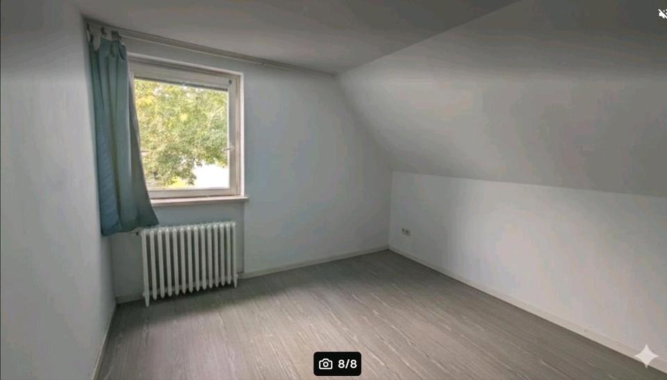 Etagenwohnung Hildesheim Bockfeld - 4 Zimmer, 100 m&sup2;, 900&euro; | Angebot:25932075