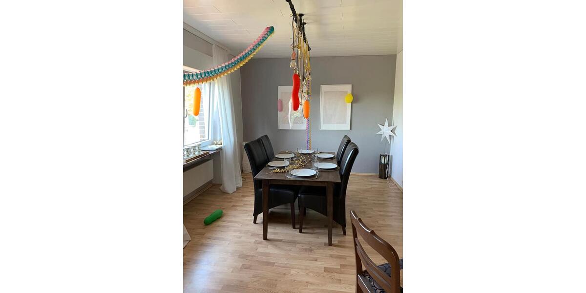 Etagenwohnung Lehrte - 4.5 Zimmer, 100 m&sup2;, 720&euro; | Angebot:26651227