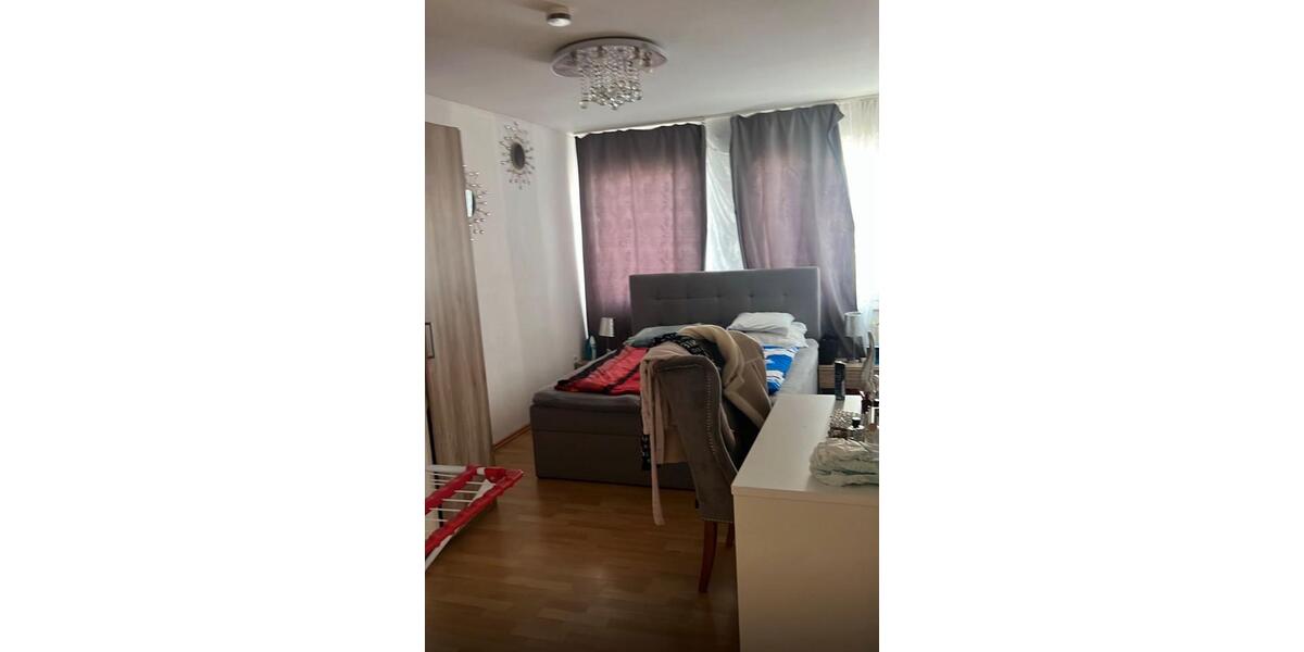 Etagenwohnung Hildesheim - 3.5 Zimmer, 75 m&sup2;, 160.000&euro; | Angebot:25973830