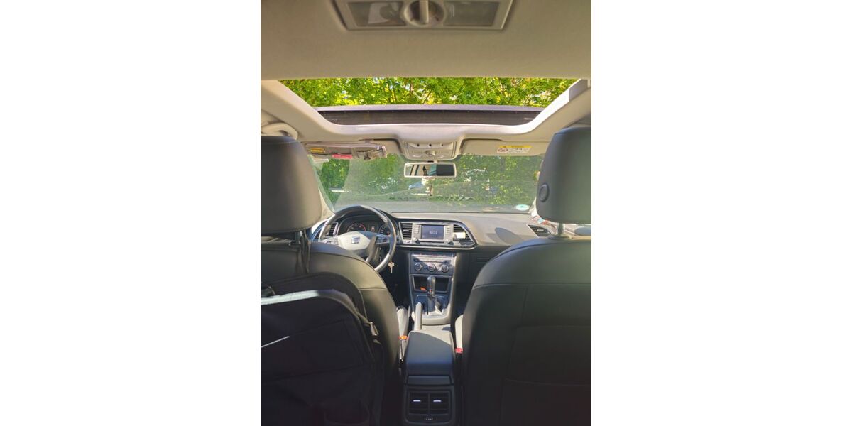 Seat Leon 118.500 km 10.990 &euro; Sarstedt 31157