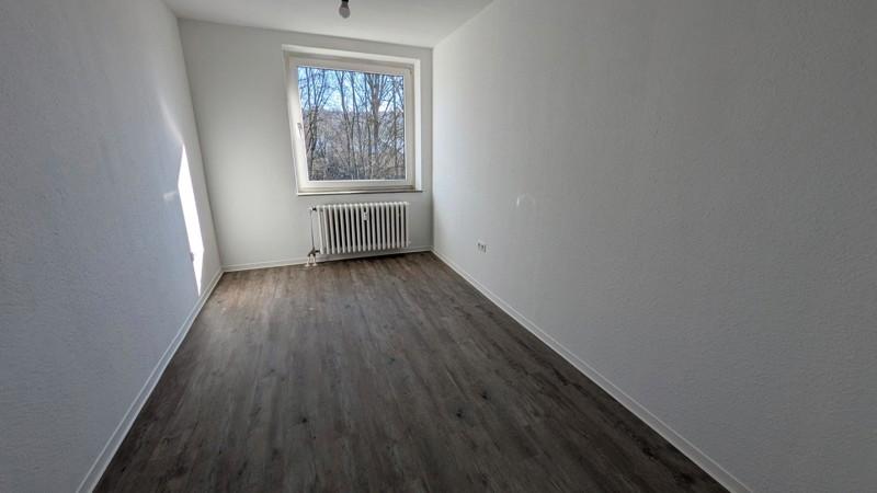 Etagenwohnung Hildesheim - 4 Zimmer, 85 m&sup2;, 895&euro; | Angebot:24486936