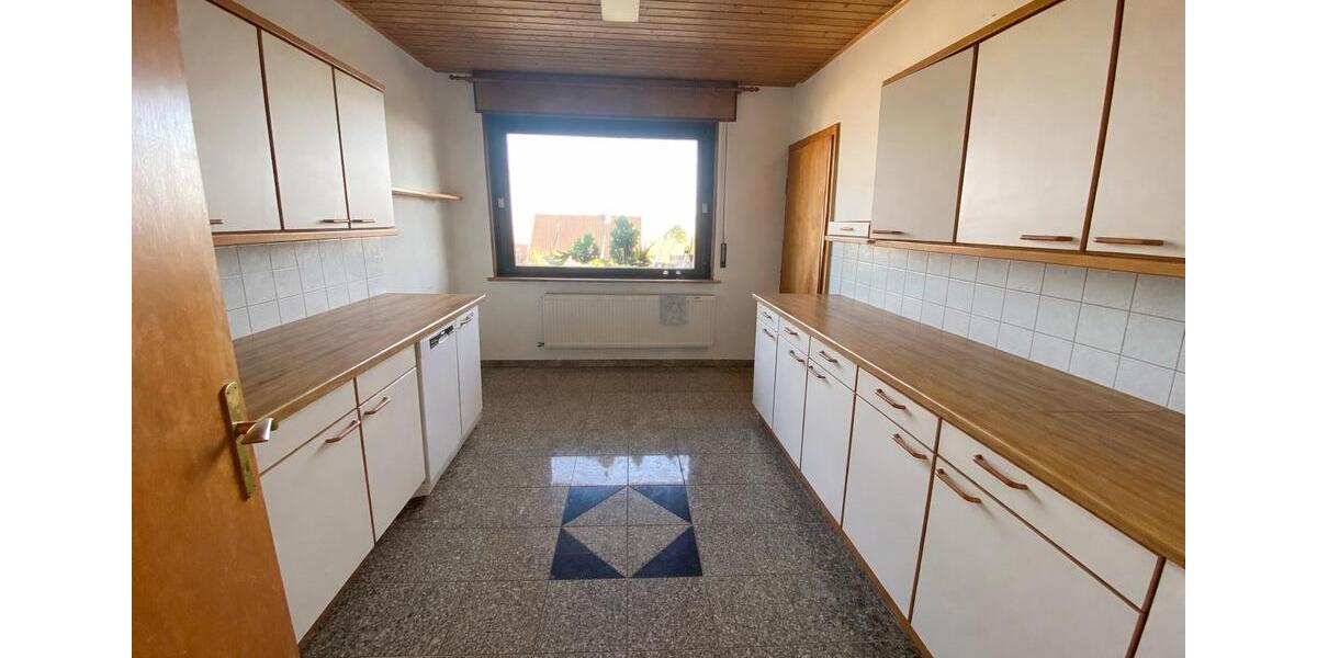 Einfamilienhaus Eime - 4 Zimmer, 156 m&sup2;, 275.000&euro; | Angebot:25841873