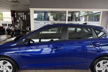 Hyundai i20 28.472 km 14.990 &euro; Hannover 30419